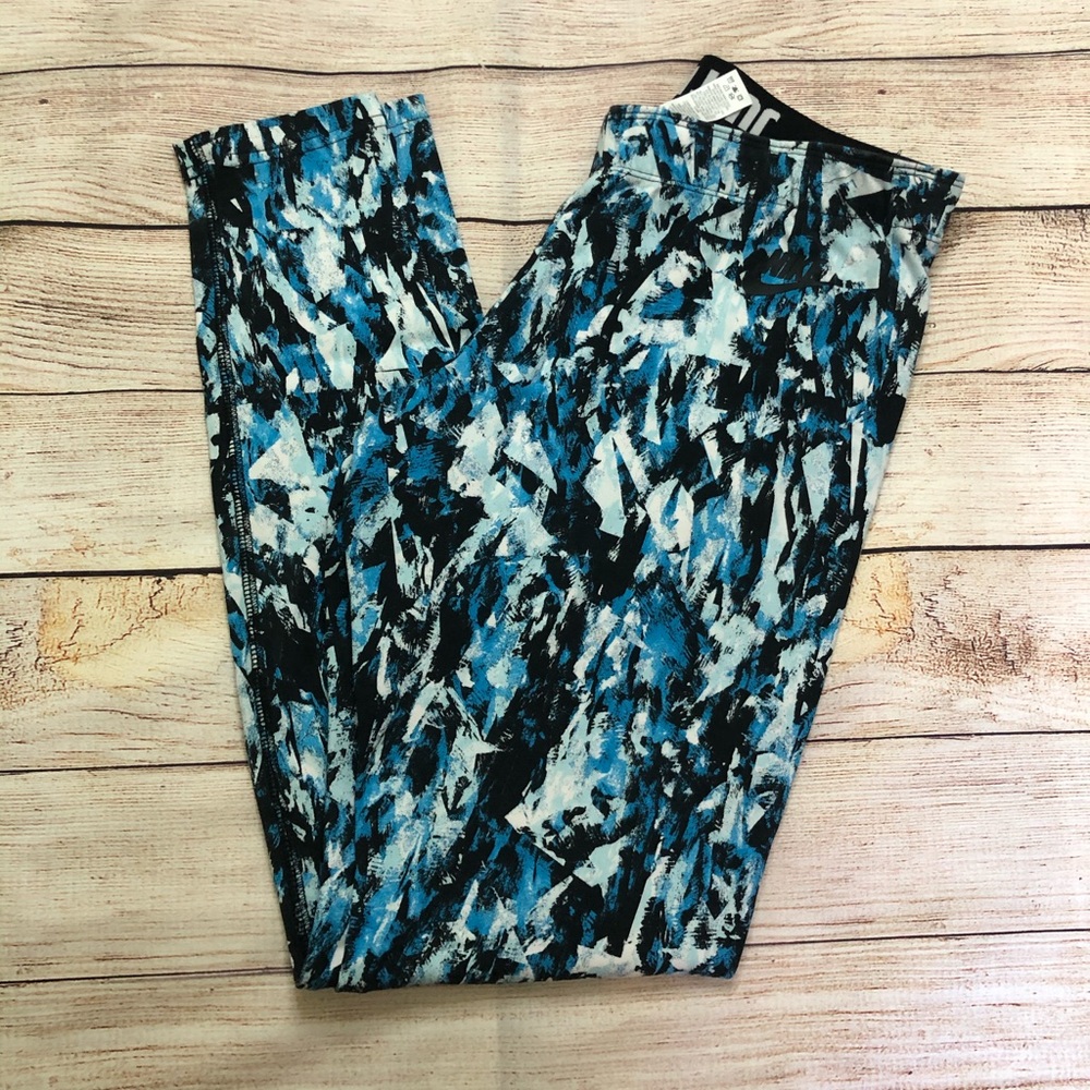 Women’s Nike Leggings